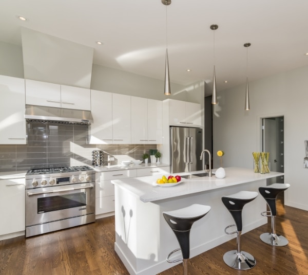 beautiful-shot-modern-house-kitchen