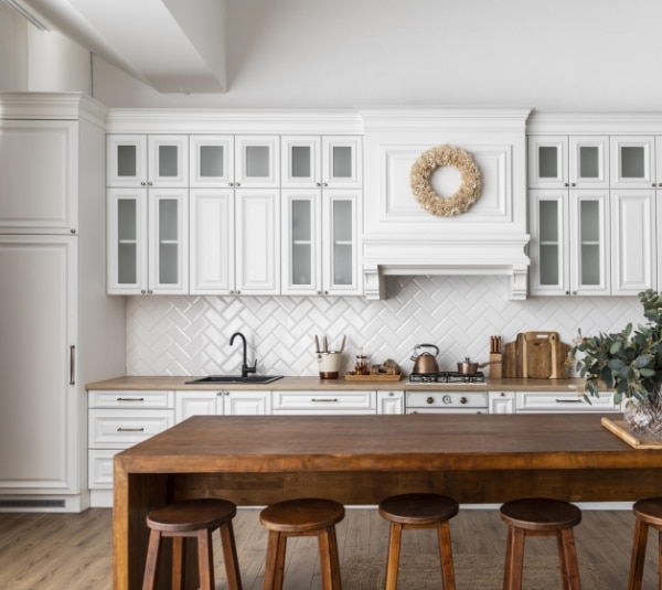 kitchen-interior-design-with-wooden-table