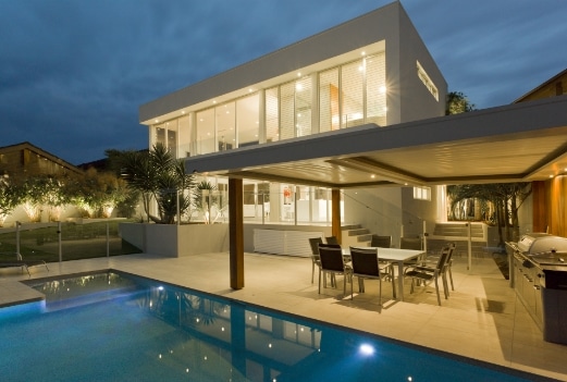 exterior-design-fancy-home